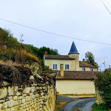 Manoir Le Cristal Futuroscope -20 Poucent Sur Les Nuitees Et -30 Pourcent Sur Le Futuroscpe ! Beaumont (Vienne) Ngoại thất bức ảnh