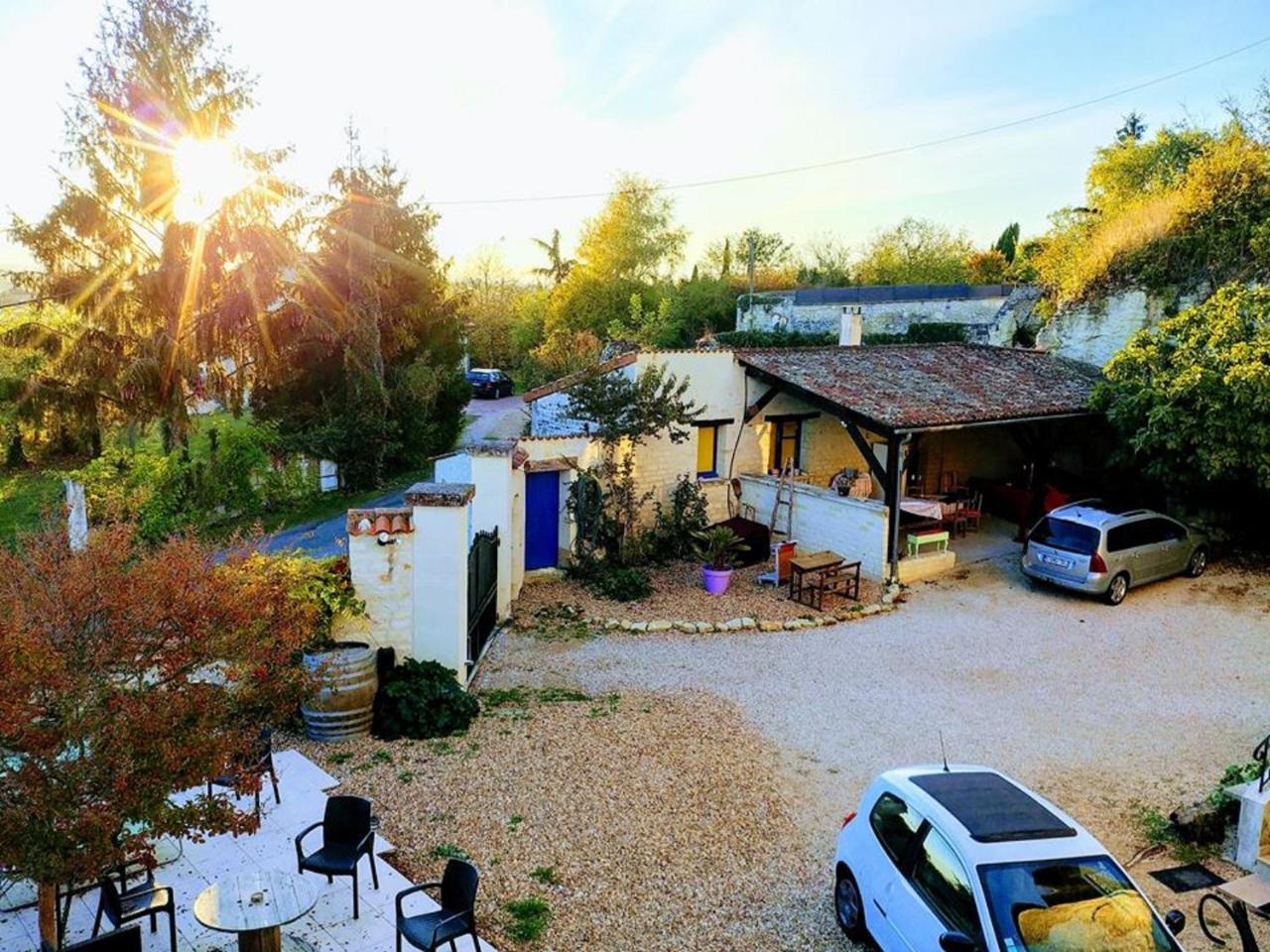 Manoir Le Cristal Futuroscope -20 Poucent Sur Les Nuitees Et -30 Pourcent Sur Le Futuroscpe ! Beaumont (Vienne) Ngoại thất bức ảnh