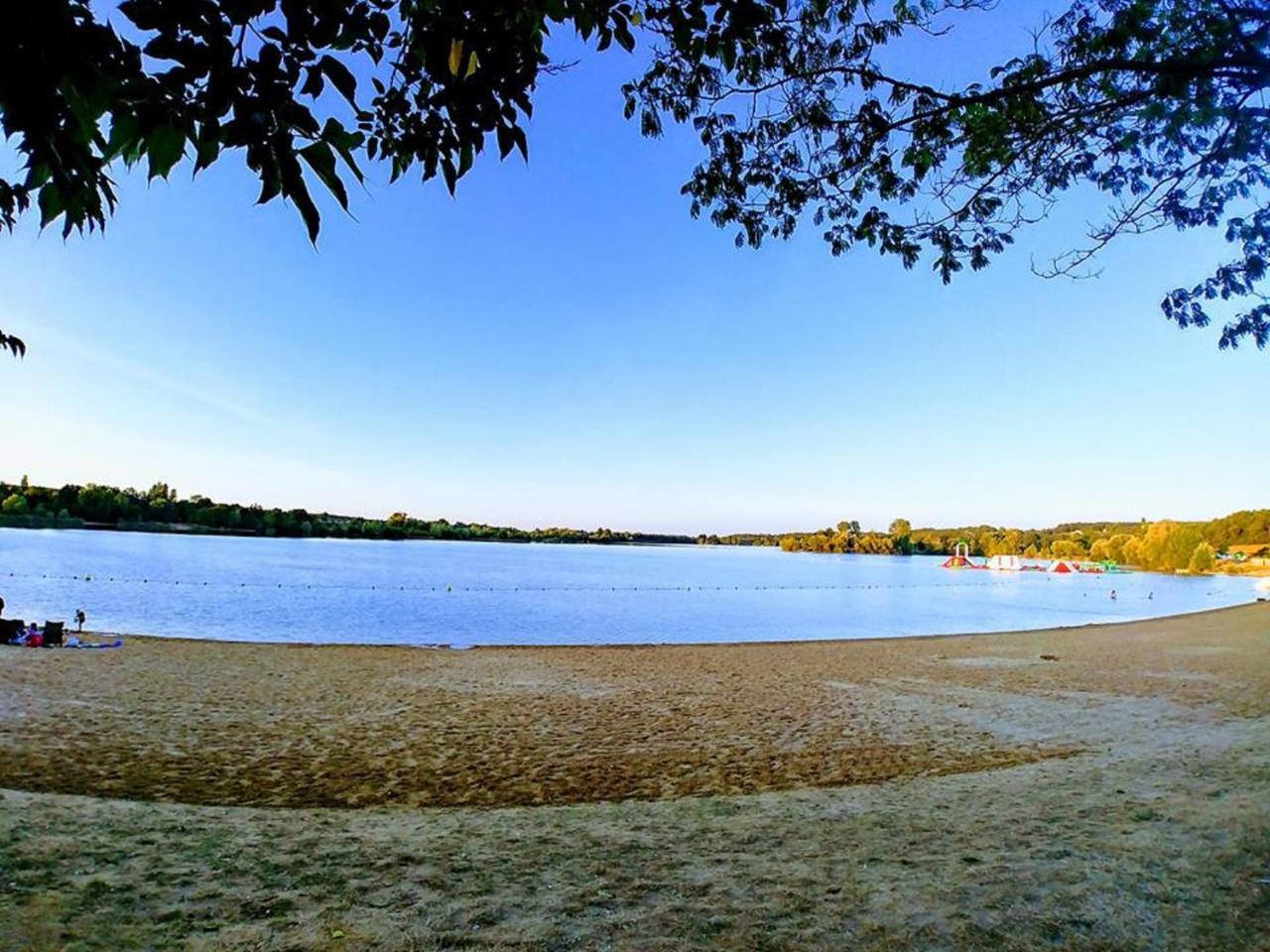 Manoir Le Cristal Futuroscope , Grosses Reductions Sur Les Nuitees Et Le Parc ! Beaumont (Vienne) Ngoại thất bức ảnh